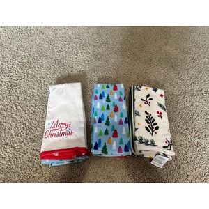 New 3 pack of  Christmas Kitchen dish Towels, 2 each Pack Holiday retail $36
